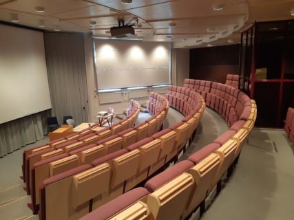 Fd. sjukvårdsskolan - Raseborgsvägen 5 - auditorium.