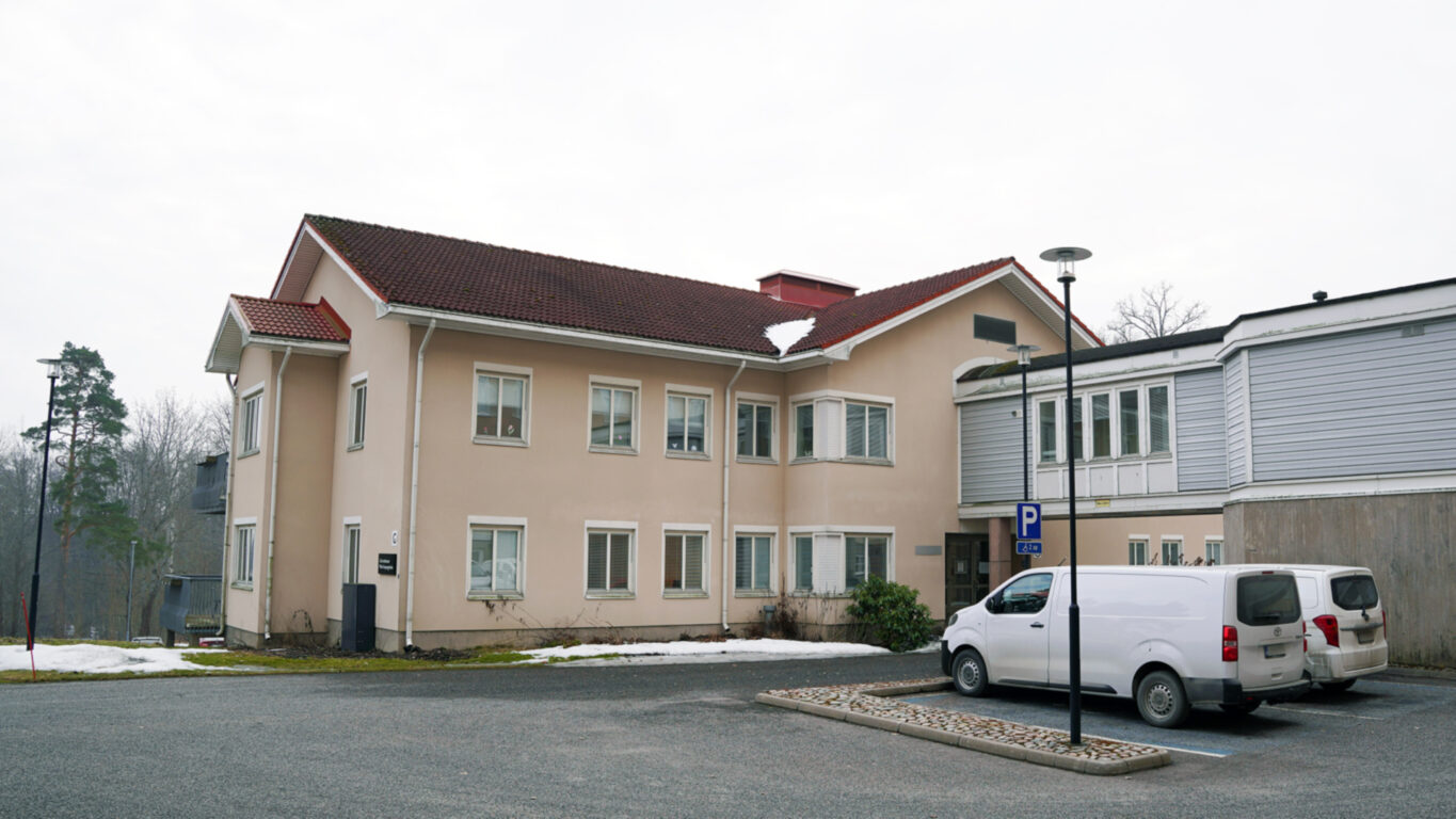 Foto av Ekparkens skola i Lilla stadshuset (G-huset) - Kuva Tammipuiston kolusta Pikku kaupungintalossa (G-talossa)