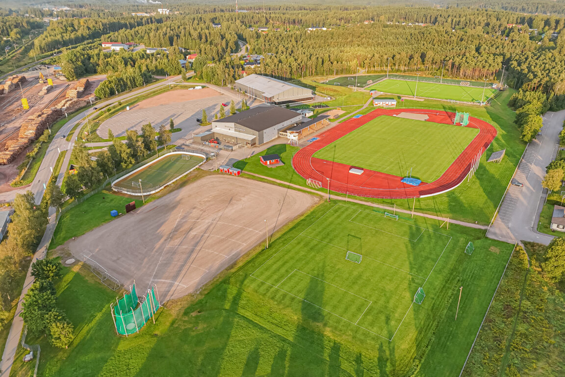 Karis centralidrottsplan_Karjaan keskusurheilukenttä